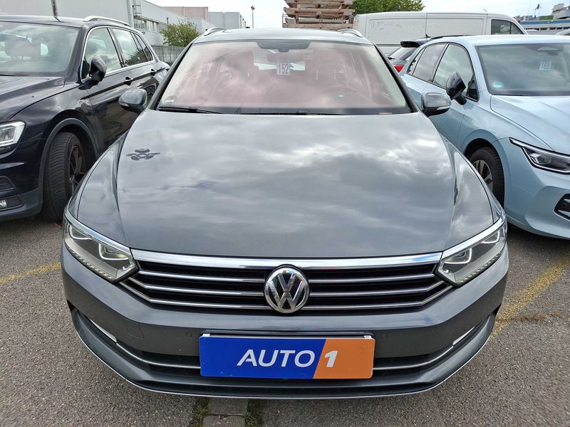 Volkswagen Passat 1.8 TSI Highline BlueMotion Tech 2016 – снимка 7