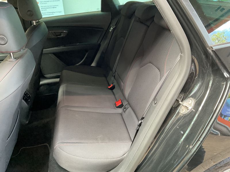 Seat Leon 1.5 TSI ACT FR 2019 – снимка 19