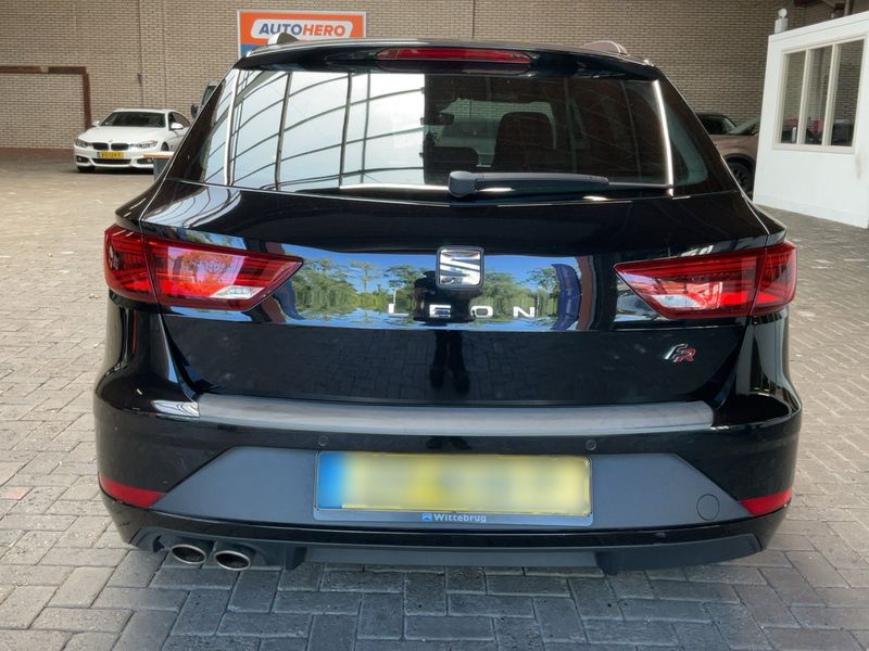 Seat Leon 1.5 TSI ACT FR 2019 – снимка 7