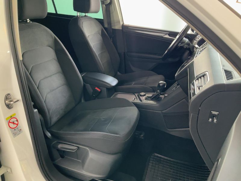 Volkswagen Tiguan 2.0 TDI Highline 4Motion BlueMotion Tech 2017 – снимка 17