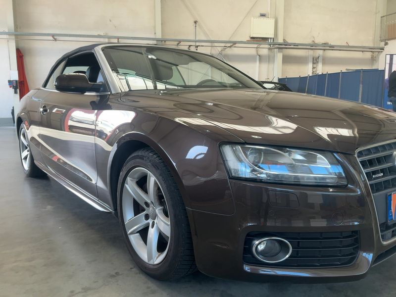 Audi A5 2.0 TFSI quattro 2011 – снимка 12