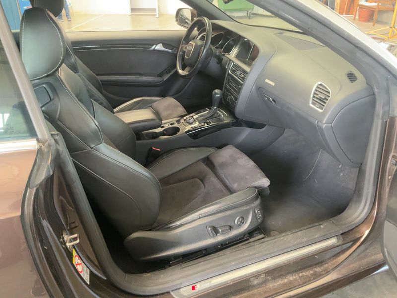 Audi A5 2.0 TFSI quattro 2011 – снимка 16