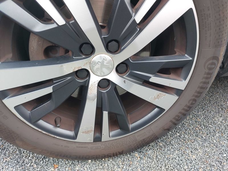 Peugeot 3008 1.6 Blue-HDi GT Line 2017 – снимка 27