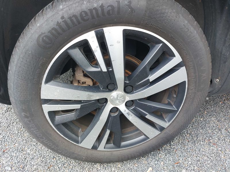 Peugeot 3008 1.6 Blue-HDi GT Line 2017 – снимка 25