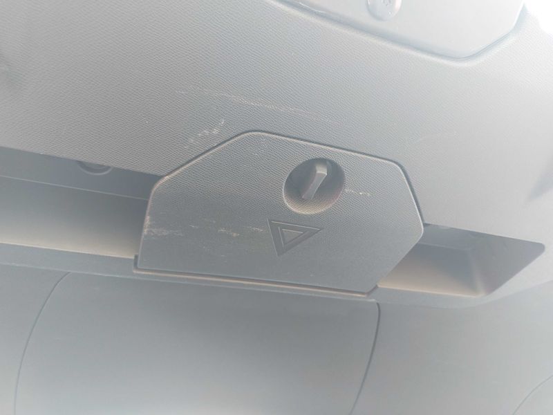 Peugeot 3008 1.6 Blue-HDi GT Line 2017 – снимка 29