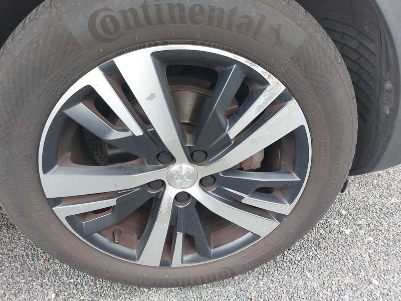 Peugeot 3008 1.6 Blue-HDi GT Line 2017 – снимка 24