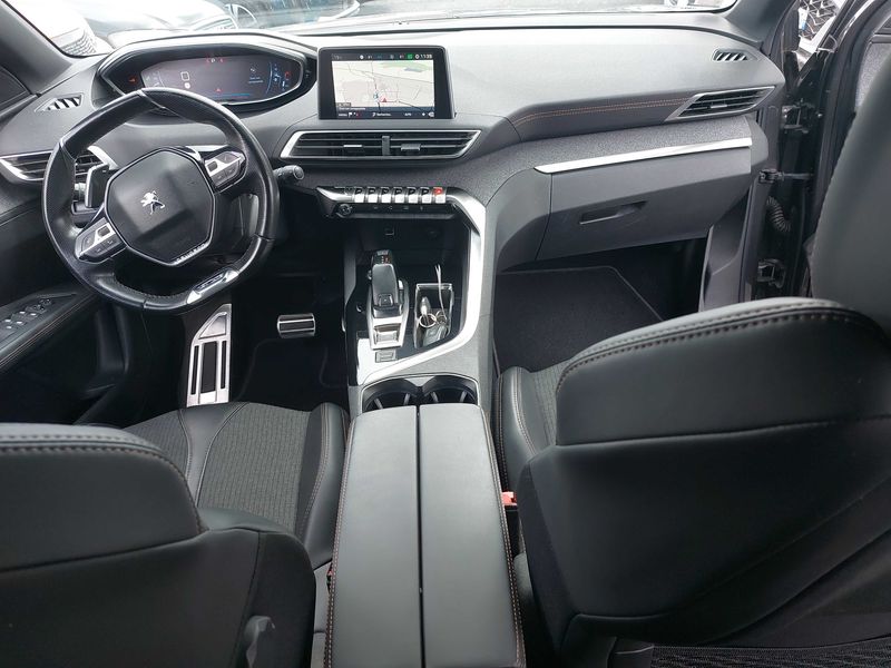 Peugeot 3008 1.6 Blue-HDi GT Line 2017 – снимка 11