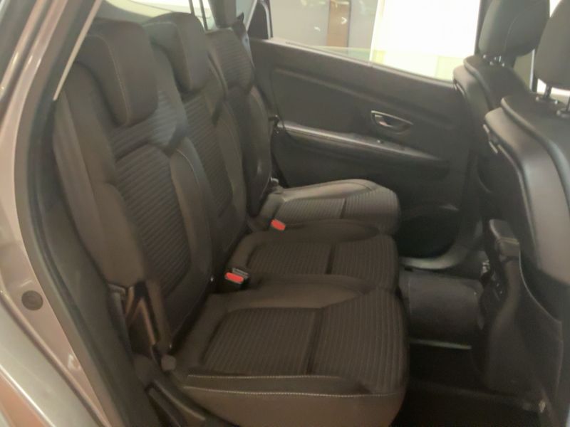 Renault Grand Scenic 1.5 dCi Energy Grand Business Edition 2017 – снимка 19