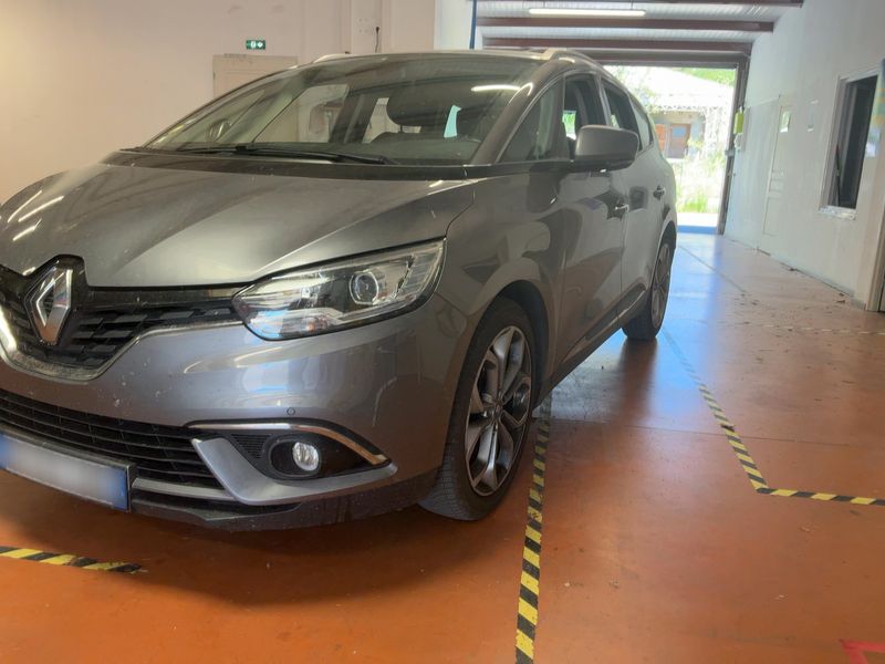Renault Grand Scenic 1.5 dCi Energy Grand Business Edition 2017 – снимка 2