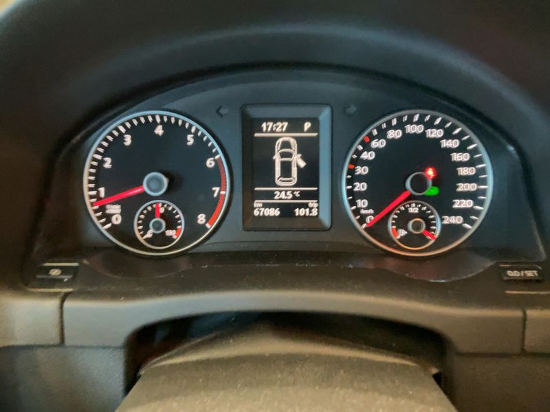 Volkswagen Golf VI Plus 1.4 TSI Trendline 2010 – снимка 18