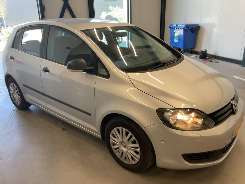 Volkswagen Golf VI Plus 1.4 TSI Trendline 2010 – снимка 12