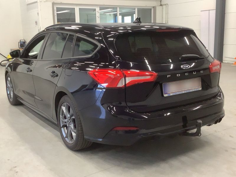 Ford Focus 1.5 TDCi EcoBlue ST-Line X 2020 – снимка 6