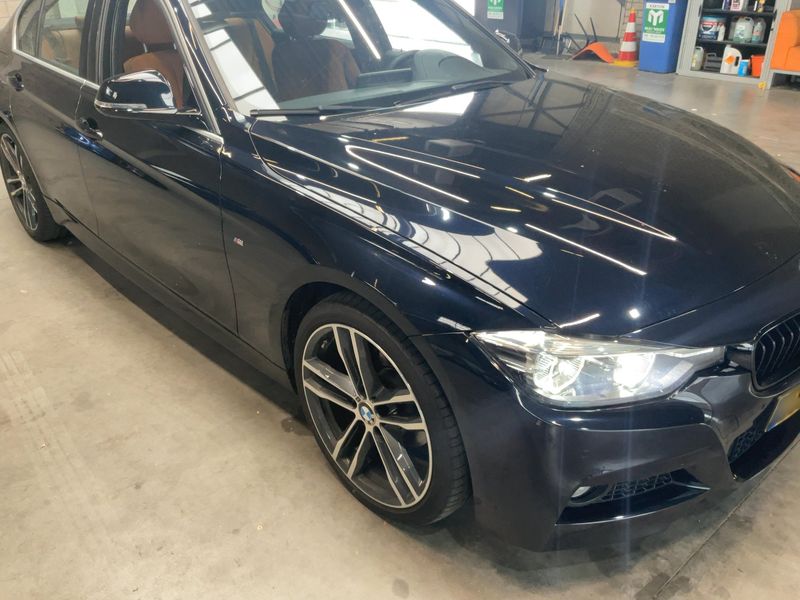 BMW 3er 320i M Sport Shadow 2019 – снимка 12