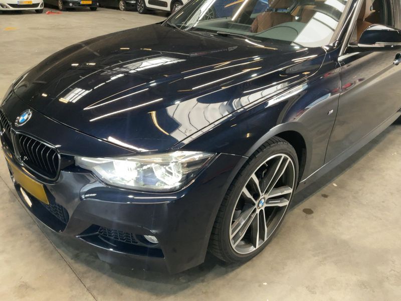 BMW 3er 320i M Sport Shadow 2019 – снимка 2
