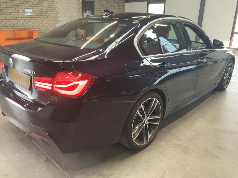 BMW 3er 320i M Sport Shadow 2019 – снимка 8