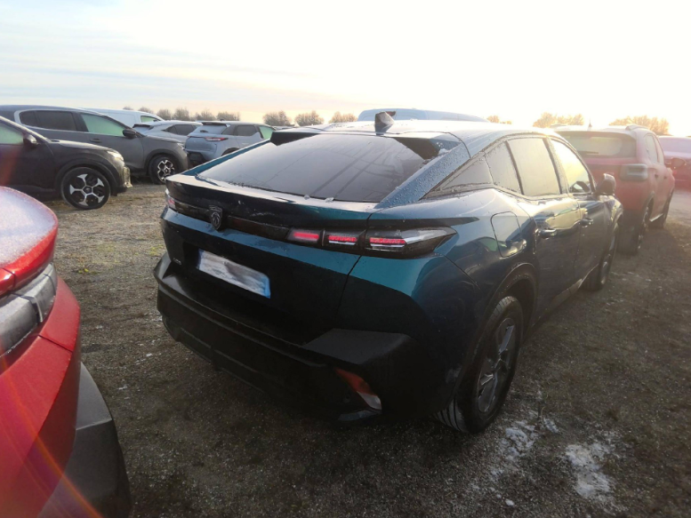 Peugeot 408 1.2 Mild-Hybrid Allure 2025 – снимка 4