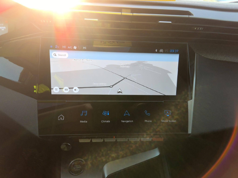 Peugeot 408 1.2 Mild-Hybrid Allure 2025 – снимка 13