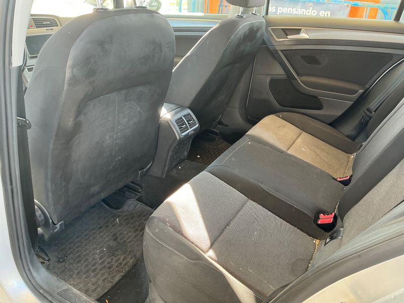 Volkswagen Golf VII 1.6 TDI Business BlueMotion Tech 2016 – снимка 28