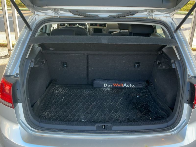 Volkswagen Golf VII 1.6 TDI Business BlueMotion Tech 2016 – снимка 15