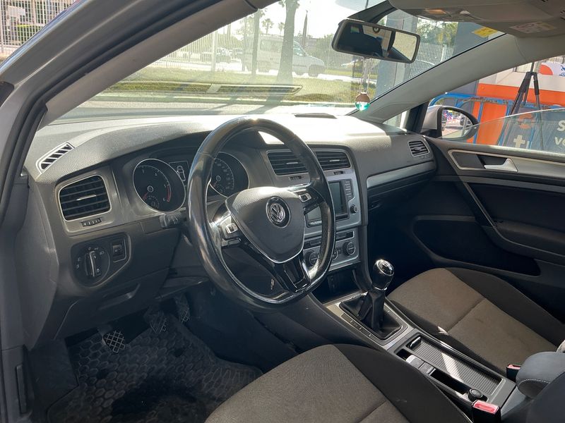 Volkswagen Golf VII 1.6 TDI Business BlueMotion Tech 2016 – снимка 26
