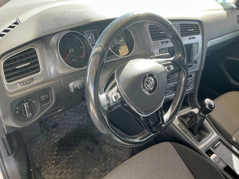 Volkswagen Golf VII 1.6 TDI Business BlueMotion Tech 2016 – снимка на щета 41