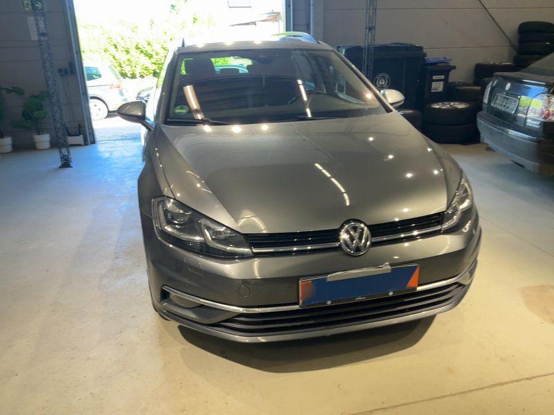 Volkswagen Golf VII 2.0 TDI Highline BlueMotion Tech 2017 – снимка 14