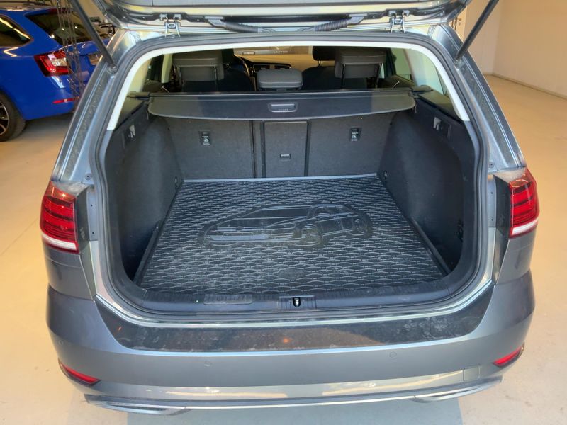 Volkswagen Golf VII 2.0 TDI Highline BlueMotion Tech 2017 – снимка 15