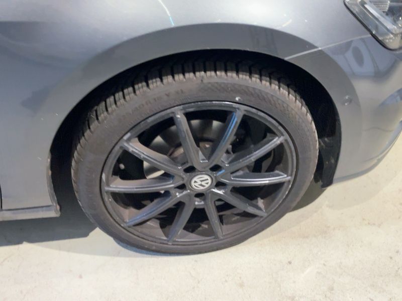 Volkswagen Golf VII 2.0 TDI Highline BlueMotion Tech 2017 – снимка 11