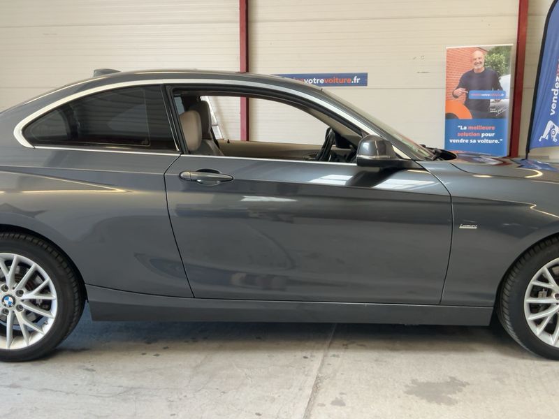 BMW 2er 220d Luxury 2015 – снимка 10