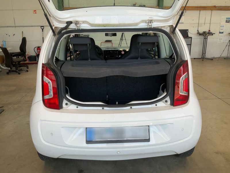 Volkswagen up! 1.0 Move up! 2013 – снимка 15