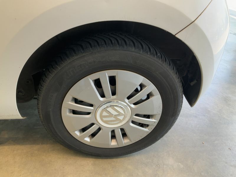 Volkswagen up! 1.0 Move up! 2013 – снимка 5
