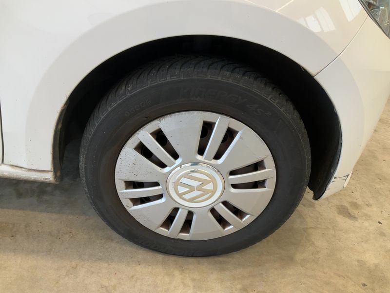 Volkswagen up! 1.0 Move up! 2013 – снимка 11