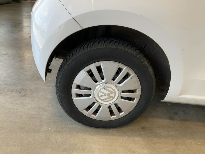 Volkswagen up! 1.0 Move up! 2013 – снимка 9