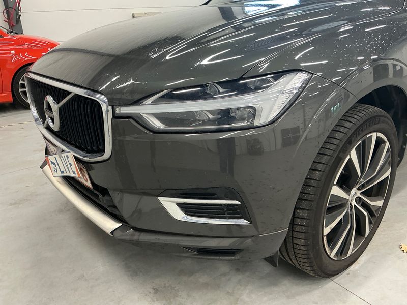 Volvo XC60 2.0 T8 Plug-in Hybrid Momentum AWD 2019 – снимка 29