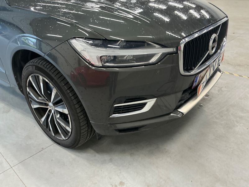Volvo XC60 2.0 T8 Plug-in Hybrid Momentum AWD 2019 – снимка 28
