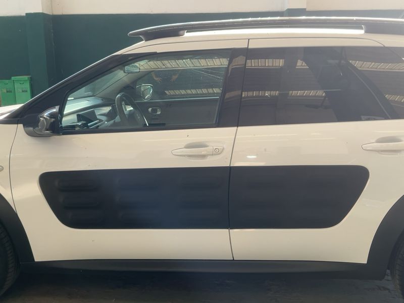 Citroen C4 Cactus 1.6 Blue-HDi Shine 2017 – снимка 4