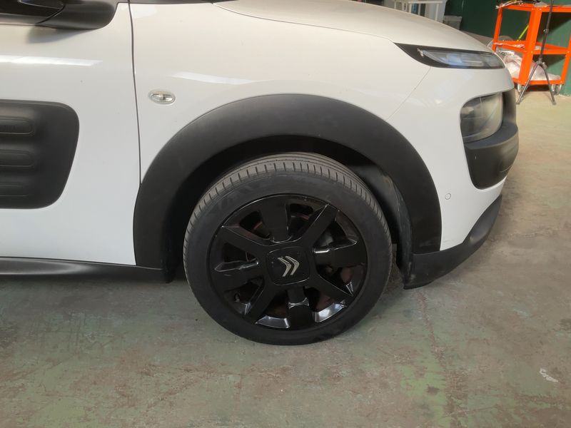 Citroen C4 Cactus 1.6 Blue-HDi Shine 2017 – снимка 11