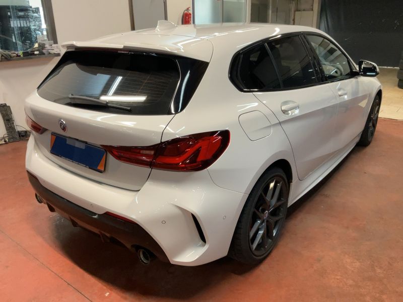 BMW 1er 118d M Sport 2022 – снимка 8