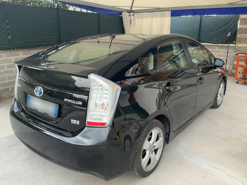 Toyota Prius 1.8 Life 2011 – снимка 8