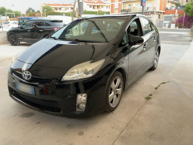 Toyota Prius 1.8 Life 2011 – снимка 1