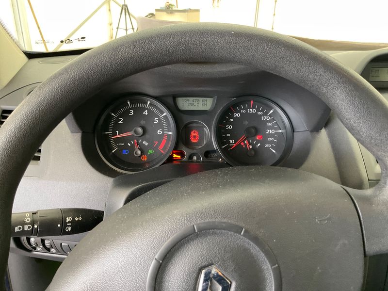 Renault Megane 1.6 Avantage 2009 – снимка 4