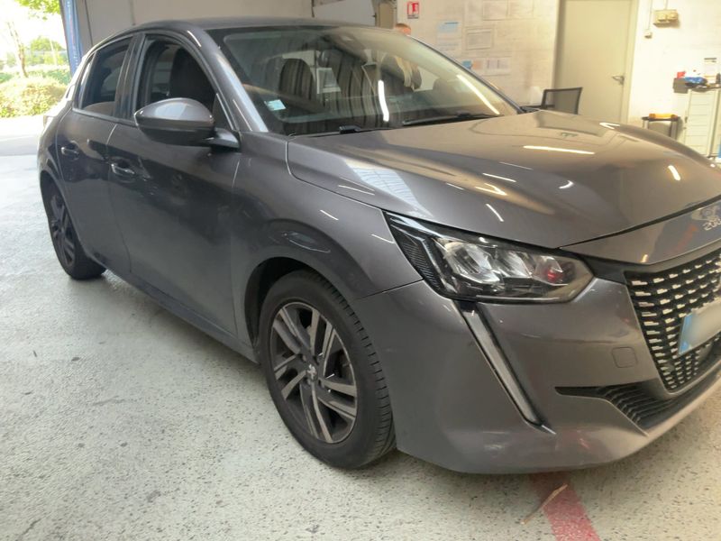 Peugeot 208 1.2 PureTech Allure Business 2020 – снимка 12