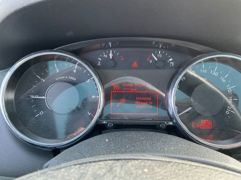 Peugeot 3008 1.2 e-THP Allure 2016 – снимка 4