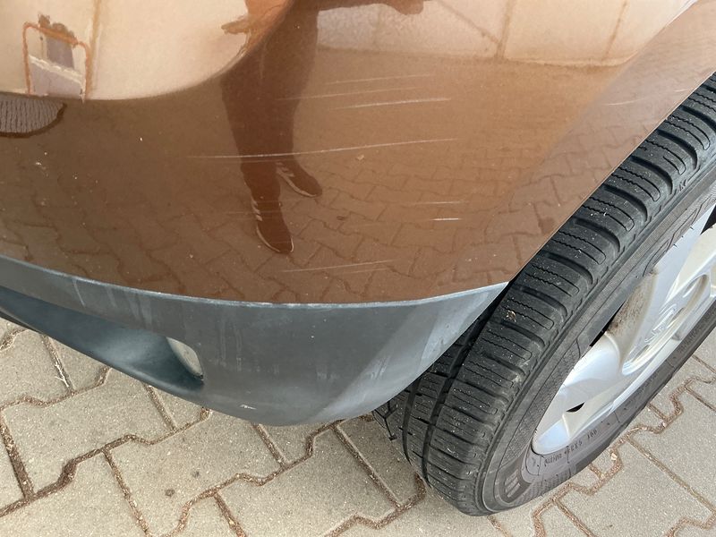 Dacia Duster 1.6 Laureate 4x4 2013 – снимка 32