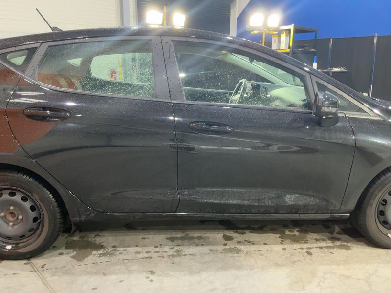 Ford Fiesta 1.0 EcoBoost Cool&Connect 2020 – снимка 10