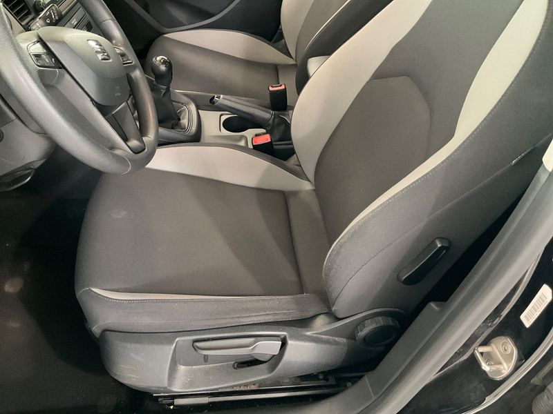 Seat Leon 1.6 TDI Reference 2014 – снимка 24