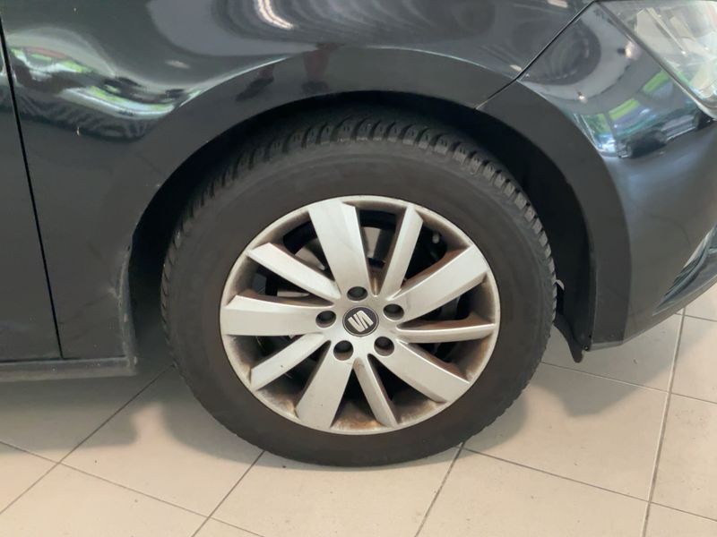 Seat Leon 1.6 TDI Reference 2014 – снимка 11