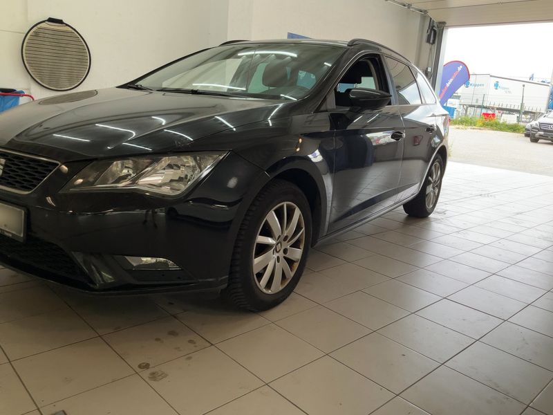 Seat Leon 1.6 TDI Reference 2014 – снимка 2