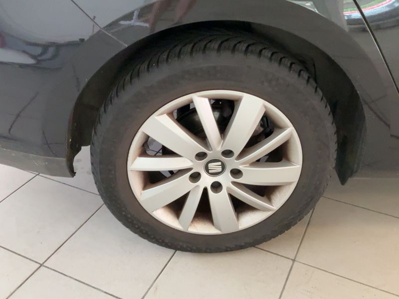 Seat Leon 1.6 TDI Reference 2014 – снимка 9