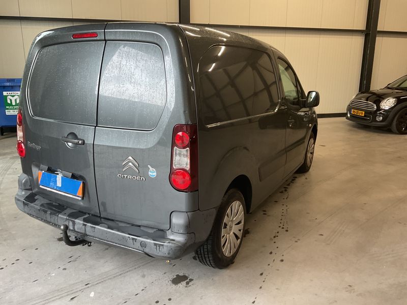 Citroen Berlingo 1.6 HDi Niveau A L1 2013 – снимка 2